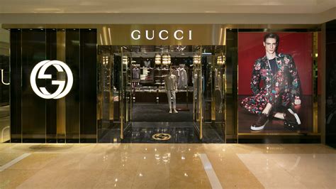 gucci in tysons corner.